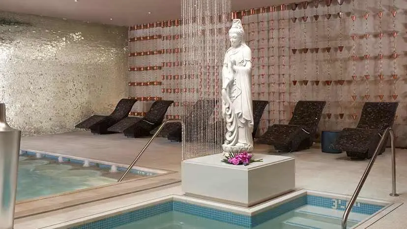 Encore resort in Las Vegas buddha in spa space